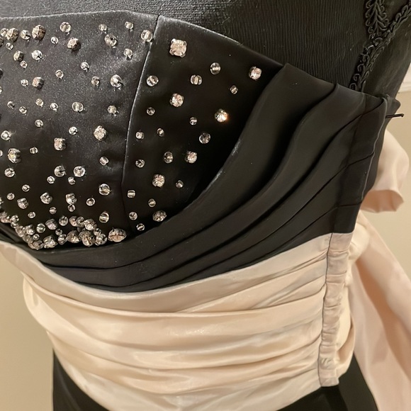 Betsey Johnson Evening Black Cocktail Dress - Picture 6 of 11